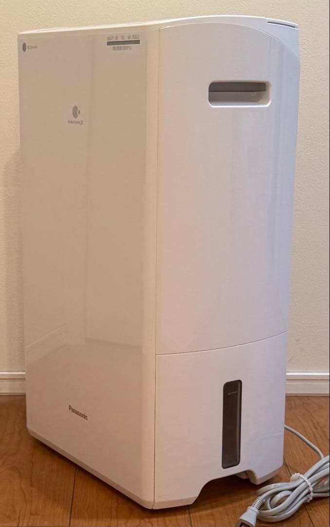 【超美品】2023年製 Panasonic衣類乾燥機 F-YHVX120