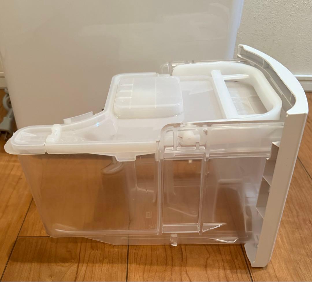 【超美品】2023年製 Panasonic衣類乾燥機 F-YHVX120