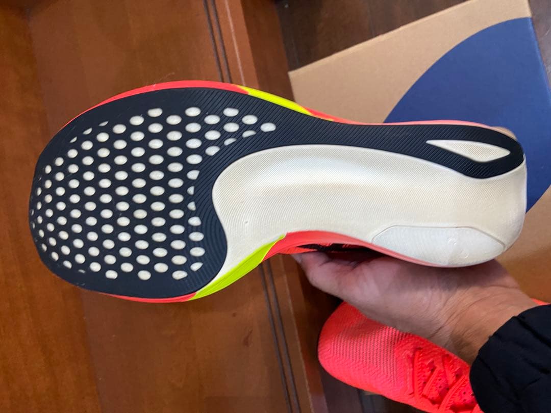 アシックス　メタスピード　エッジ　パリ　27.0センチ　ASICS