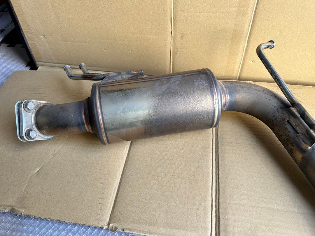 デリカd5CV1Wガナドールマフラー