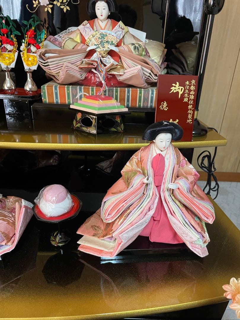 豪華な雛人形セット　三段　本金蒔絵　☆美品☆