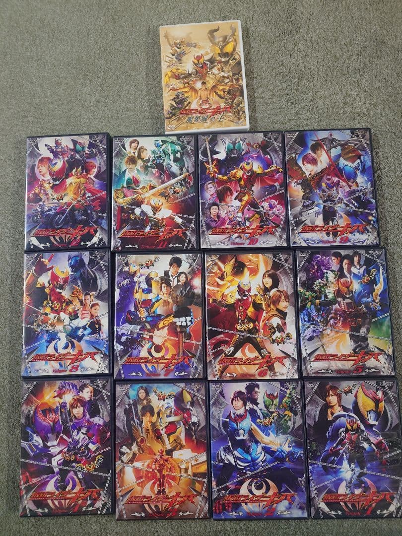 仮面ライダーキバ　全巻初回限定　DVD+劇場版