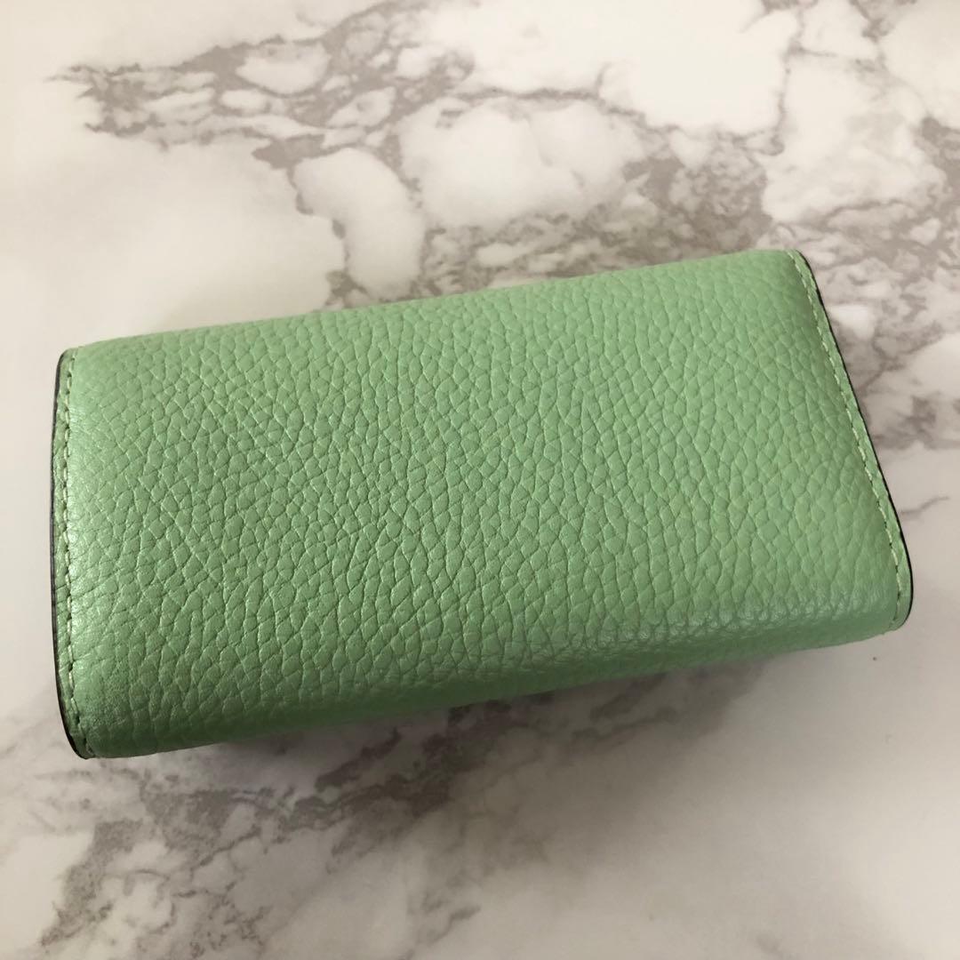 新品未使用 COACH コーチ キーケース 緑 完売品 ペールピスタチオ