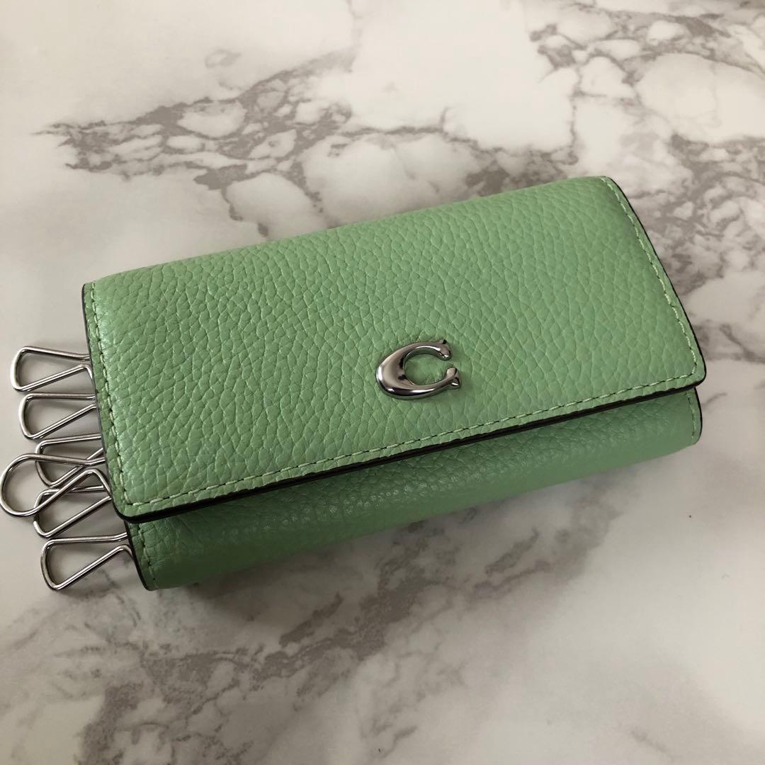 新品未使用 COACH コーチ キーケース 緑 完売品 ペールピスタチオ