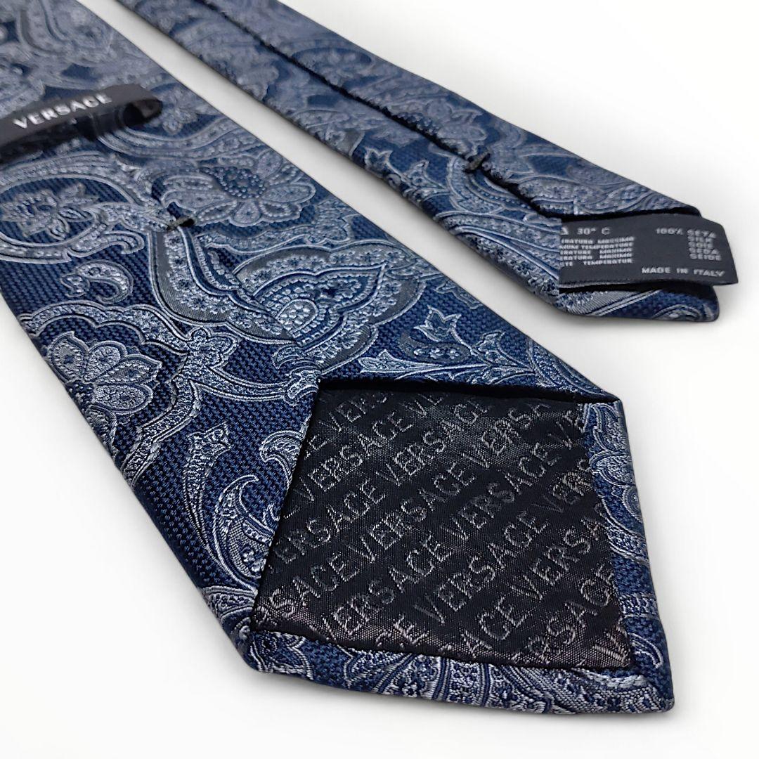 ✨美品✨VERSACE　ヴェルサーチ　ネクタイ　ペイズリー柄　ネイビー　シルク