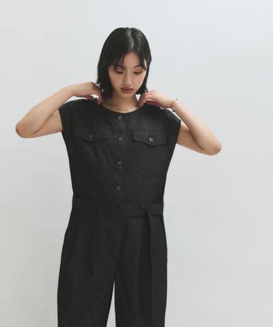 ADAM ET ROPE ノーカラースリーブオールインワン