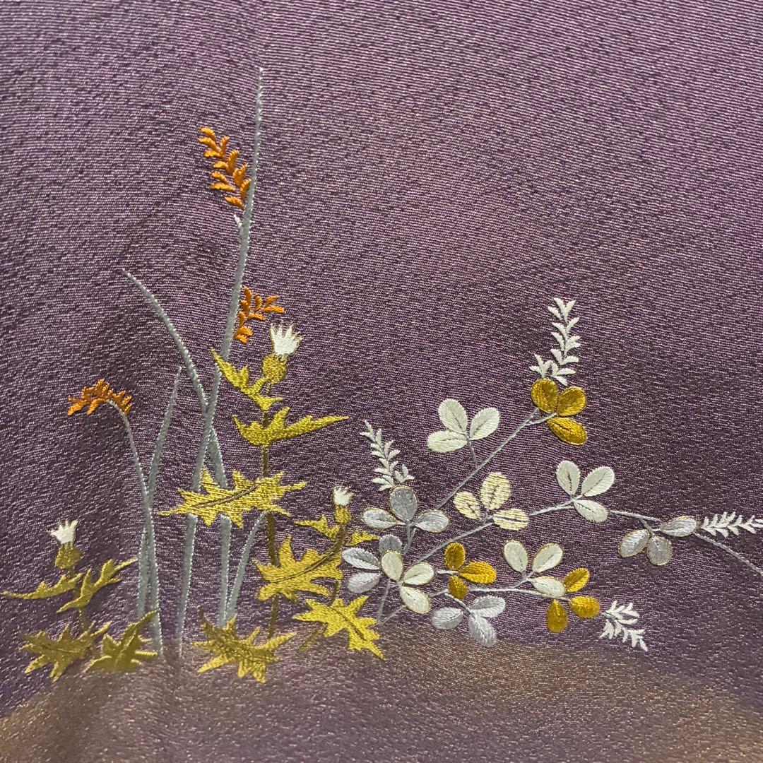D214 訪問着　刺繍　花模様　正絹　着物　袷　極美品