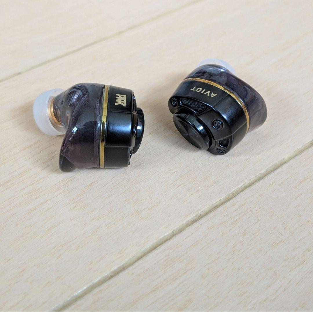 AVIOT TE-ZX1-PNK ピヤホン7（除菌済み、2時間程使用）