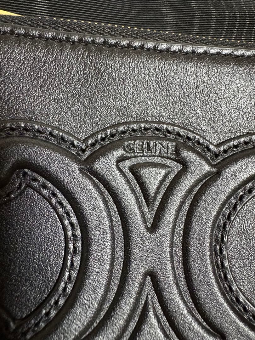 セリーヌ　パース キュイル トリオンフ スムースカーフスキン　小銭入れ