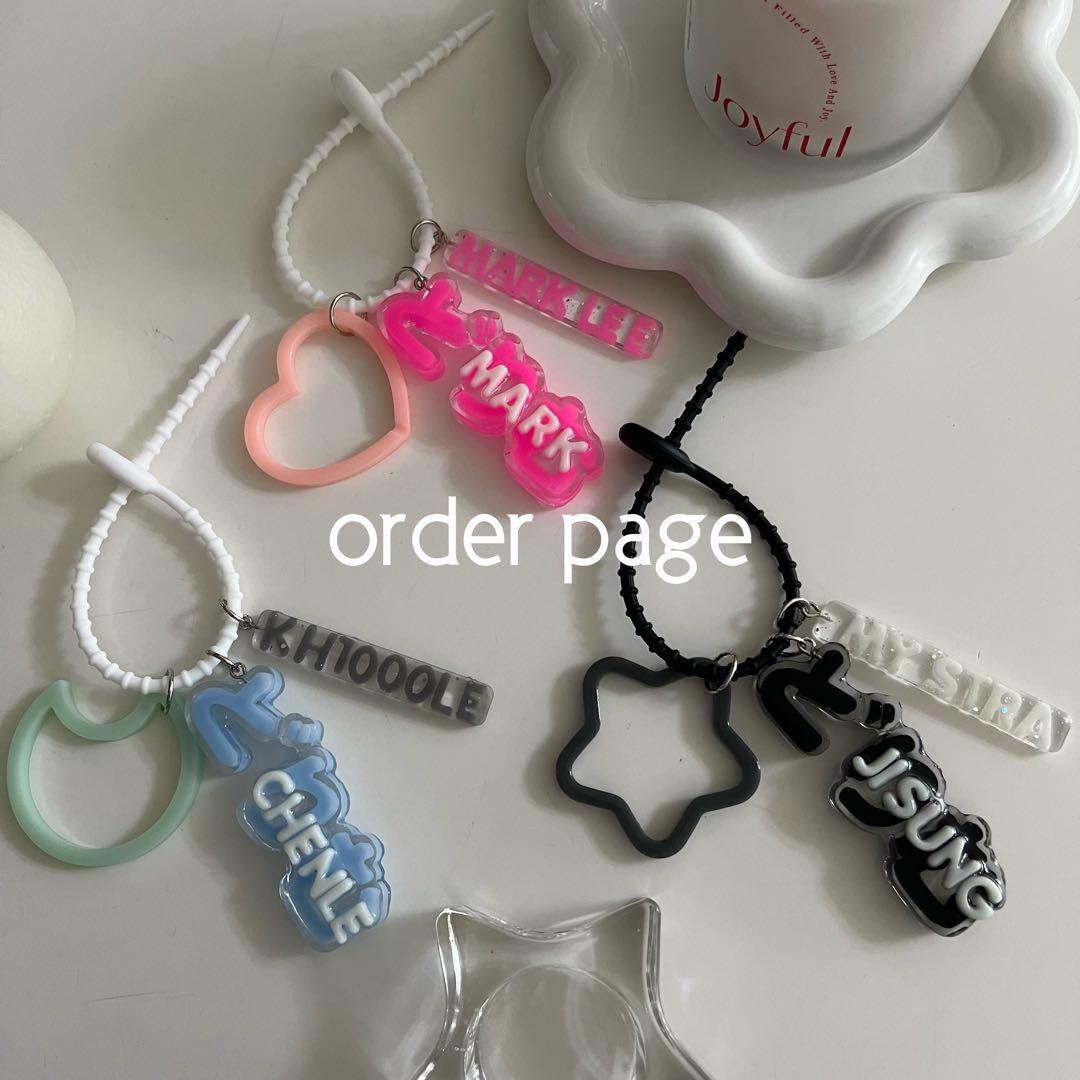 ハンドメイド　キーホルダー　オーダー　ペンライト　トレカケース　アクセサリー