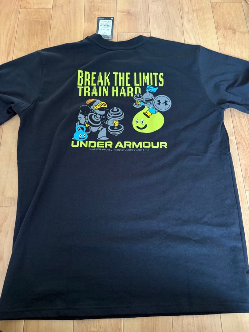 【新品】UNDER ARMOUR アンダーアーマー ドラクエコラボTシャツ LG
