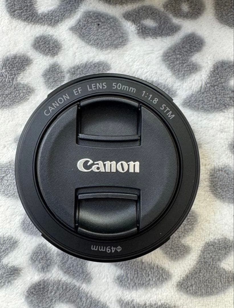 レンズ(単焦点) Thaosiuu