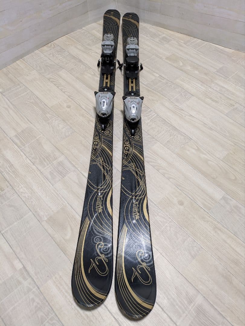 K2 Musteru Luv ✕ KIZAKIスキー板 ストック付き