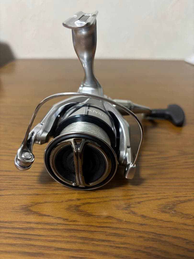 リール 23STRADIC C3000HG