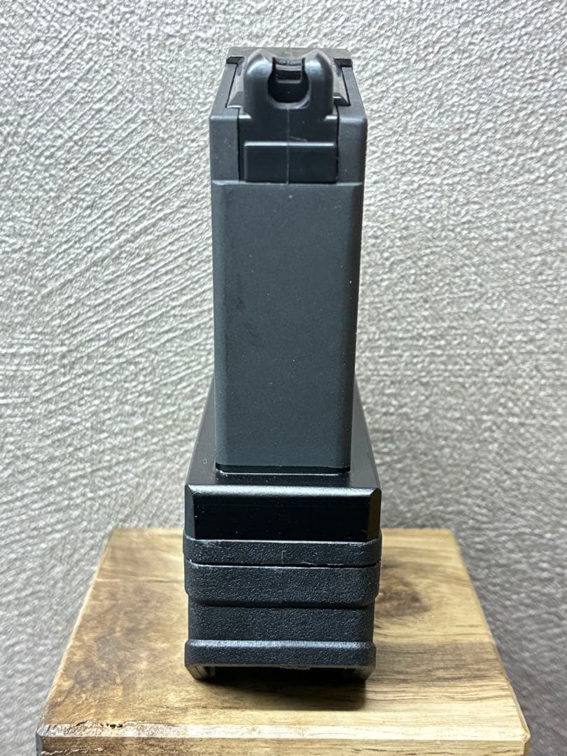 R7-40 東京マルイ GBB M4 マガジンアダプター 外部ソース仕様