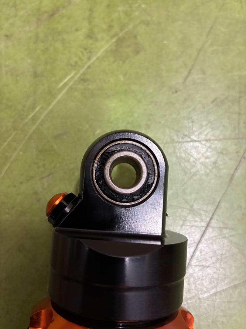 アドレスＶ１２５用　社外　フロント・リアショックセット　中古品