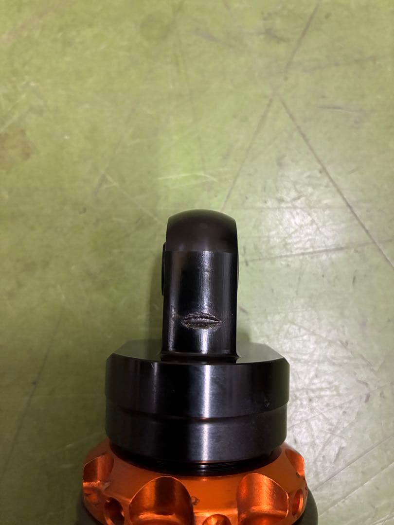 アドレスＶ１２５用　社外　フロント・リアショックセット　中古品