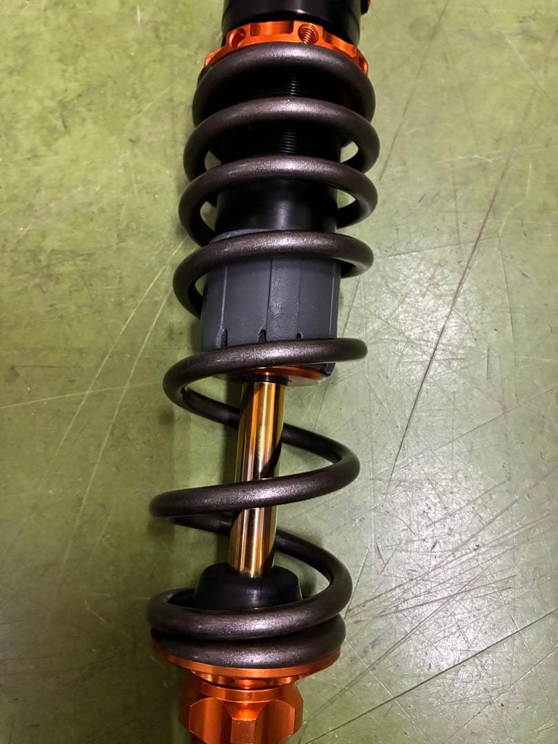 アドレスＶ１２５用　社外　フロント・リアショックセット　中古品