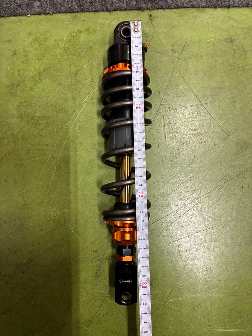 アドレスＶ１２５用　社外　フロント・リアショックセット　中古品