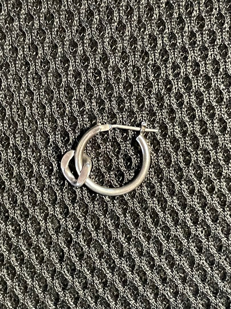 ポールスミス チャーム フープピアス