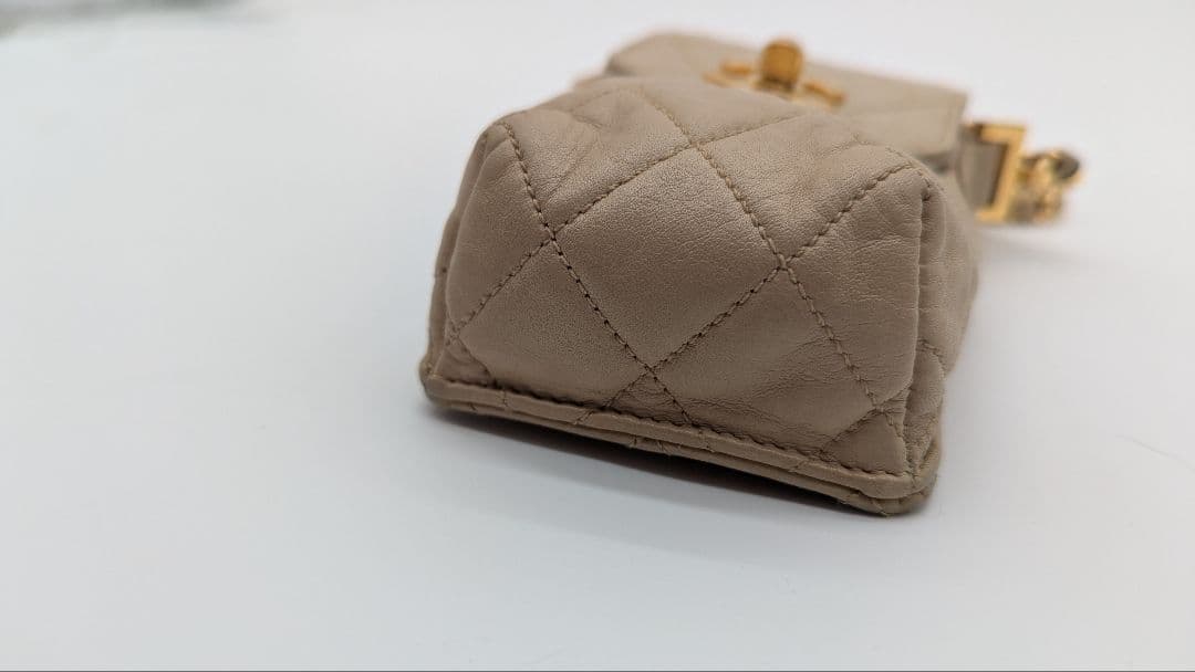 CHANEL マトラッセチェーンショルダーバッグ