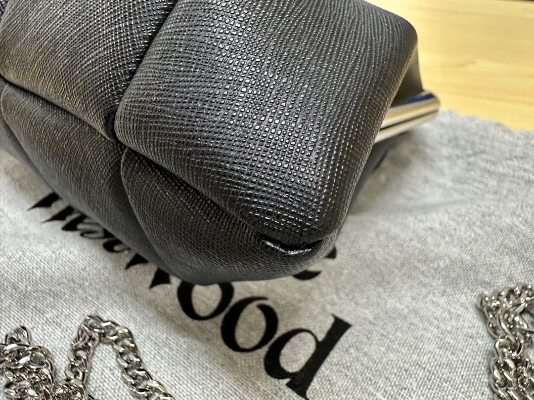 Vivienne Westwood ブラックがま口バッグ