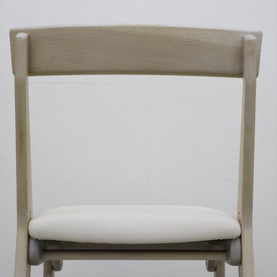 A カリモク家具 学習椅子 デスクチェア XT0611 ピュアアイボリー オーク