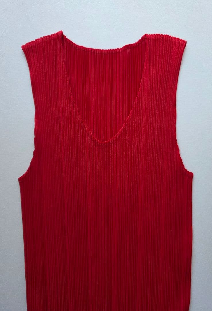 プリーツプリーズ　ISSEY MIYAKE　　ロングチュニック　Size4　赤