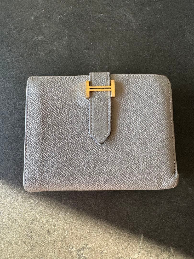 HERMES エルメス べアン コンパクト グリアスファルト ローズゴールド金具