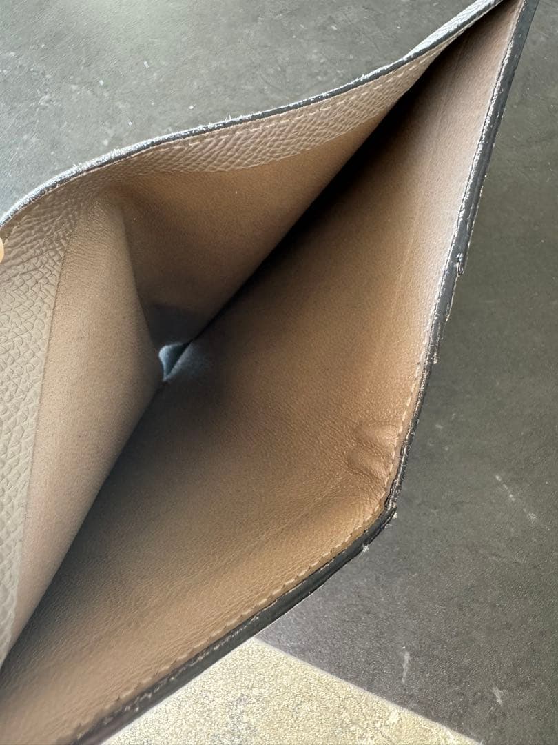 HERMES エルメス べアン コンパクト グリアスファルト ローズゴールド金具