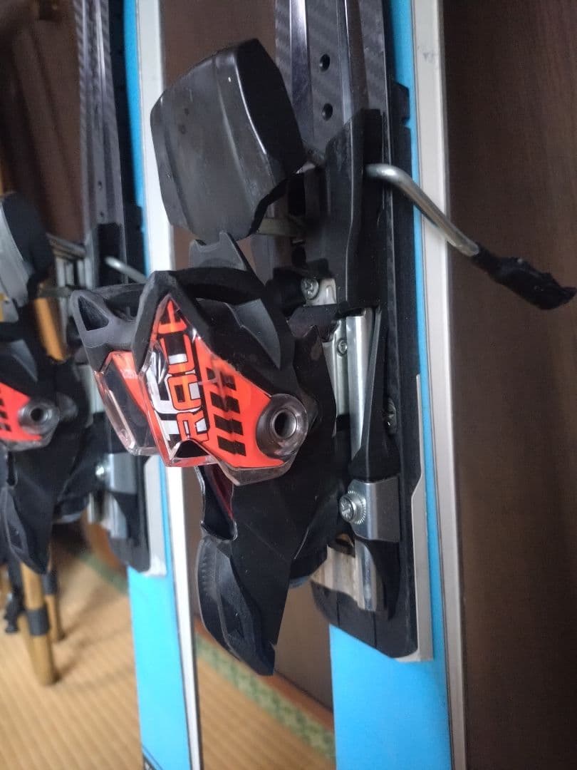 STÖCKLI SL Laser スキー 青