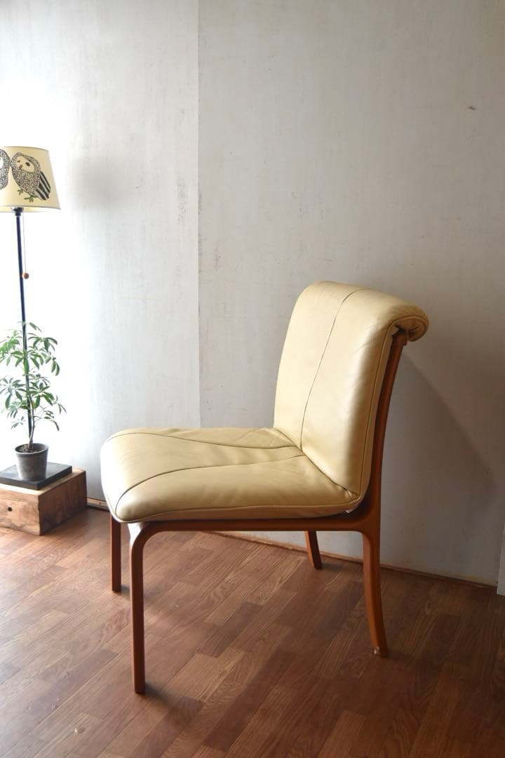 akarimochi 富士ファニチア ダイニングチェア①