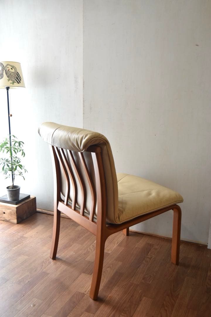 akarimochi 富士ファニチア ダイニングチェア①