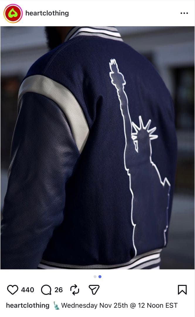 NYCロゴ スタジャン ネイビー