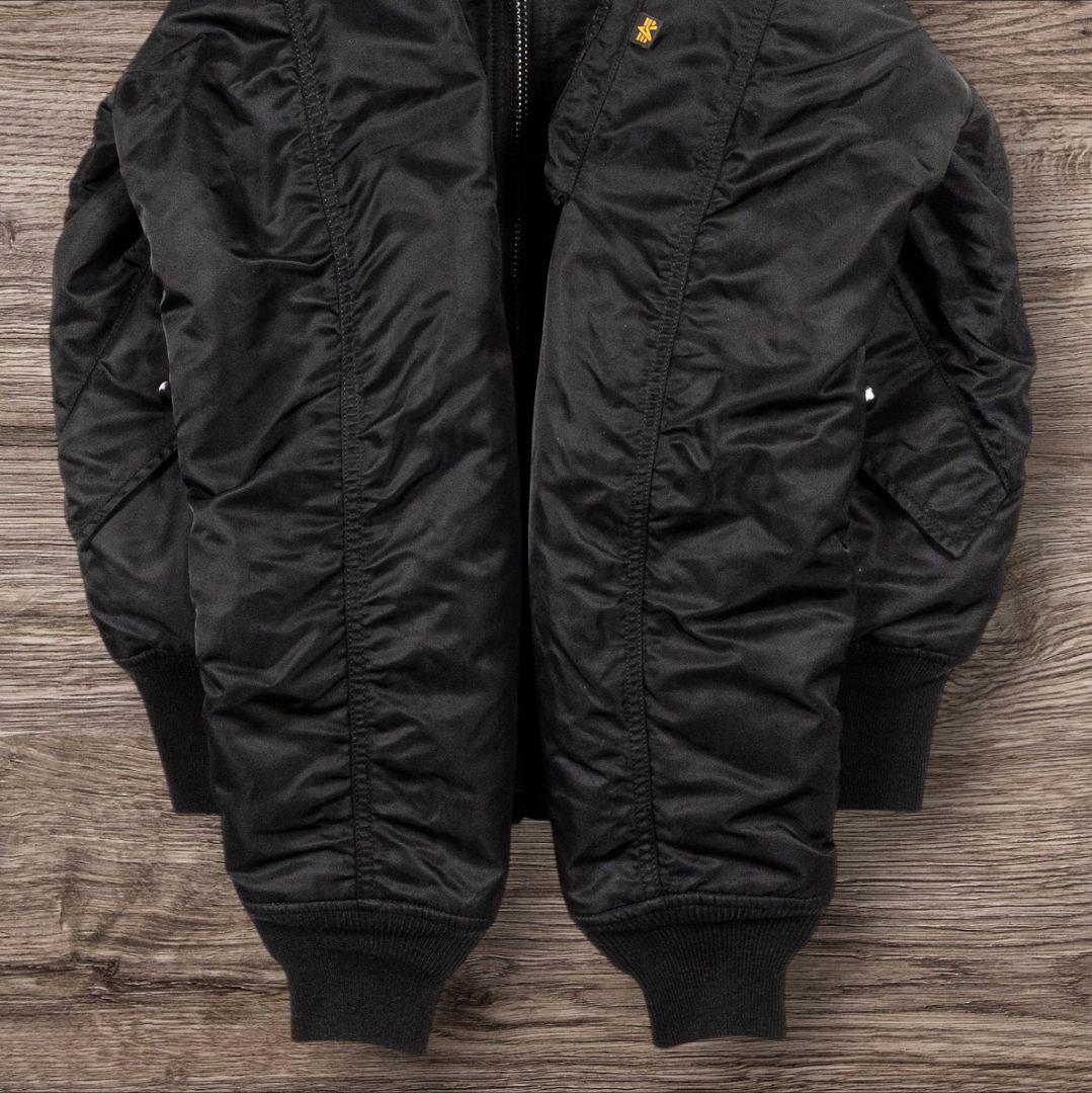 ✸ALPHA✸ma1✸ブラック✸Lサイズ✸リバーシブル✸ボンバージャケット