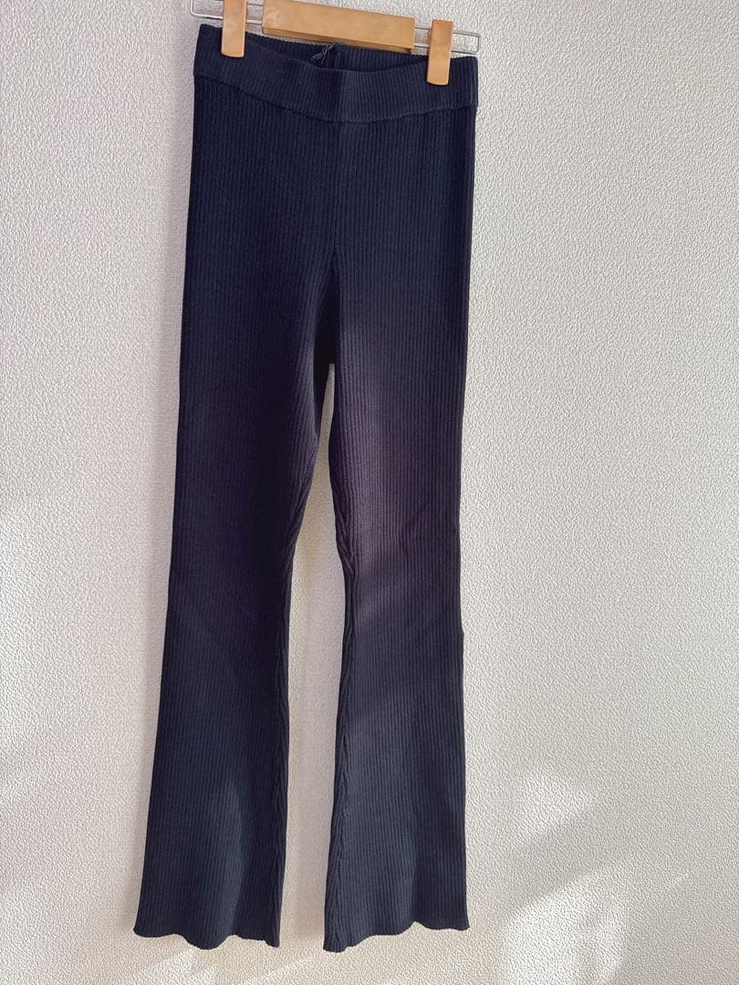 ALO YOGA ロングニットパンツ / リブニット ワイドフレア M
