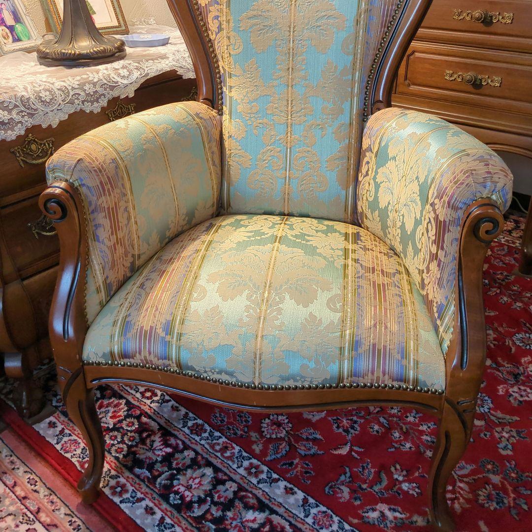 む*こ様 中世の貴族を思わせる素敵な『ハイ＆アームチェア』イタリア製