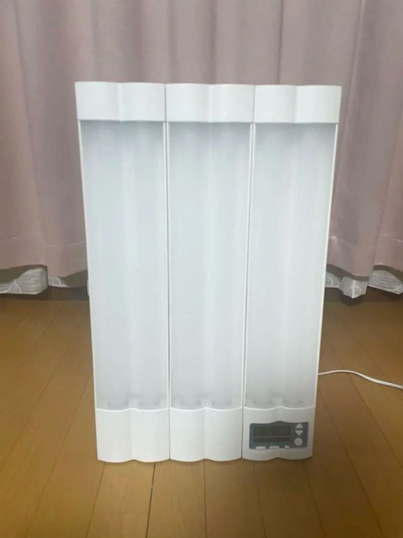 美品！Bright Light ME+ ブライトライトＭＥ＋　スタンド型ライト