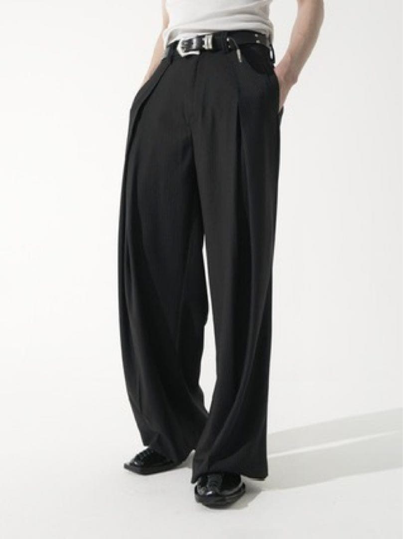 【CS】stripe cross tuck drape slacks black