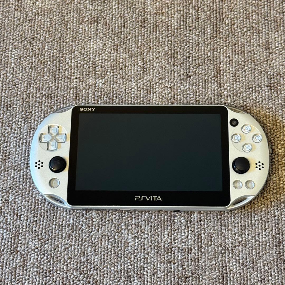 【訳ありジャンク】PSVITA PCH-2000 シルバー 美品