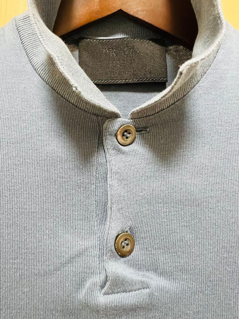 最終値下げ　PRADA メンズポロシャツ