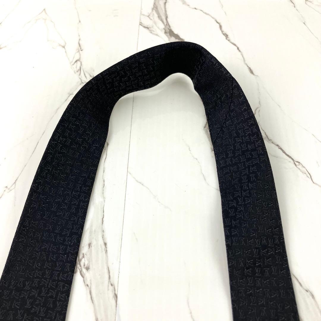 美品　ルイヴィトン　ネクタイ　LVイヴニング　ロゴ総柄　ソリッド　セッテピエゲ