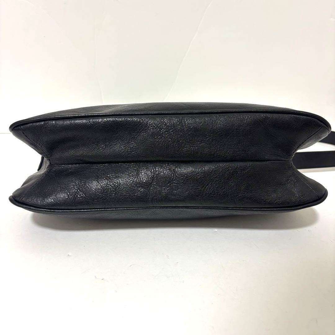 ear PAPILLONNER ミニスワローマチショルダーバッグ　黒