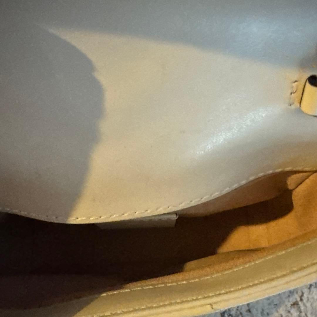 Gucci ホワイト ショルダーバッグ