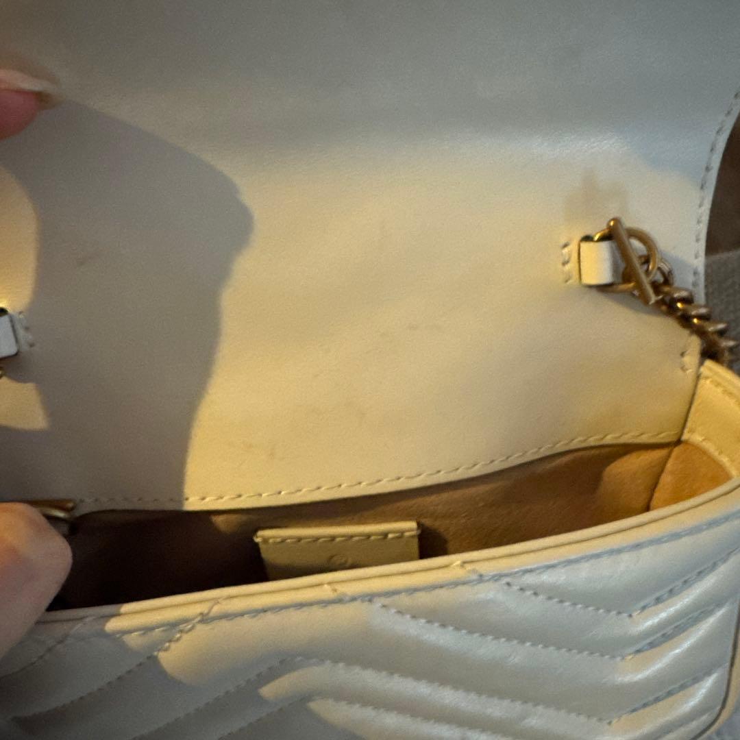 Gucci ホワイト ショルダーバッグ