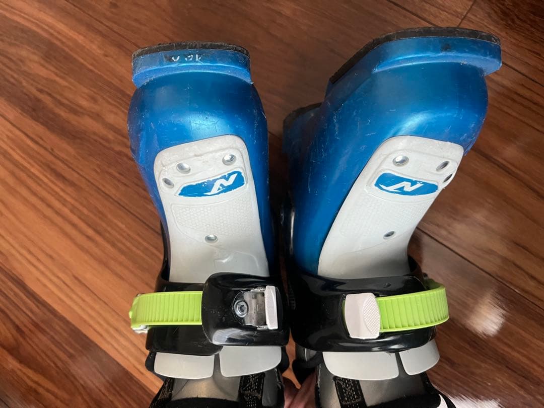 hedgehog　スキー 86cm 青/白 ポール付き　ブーツ16.0cm