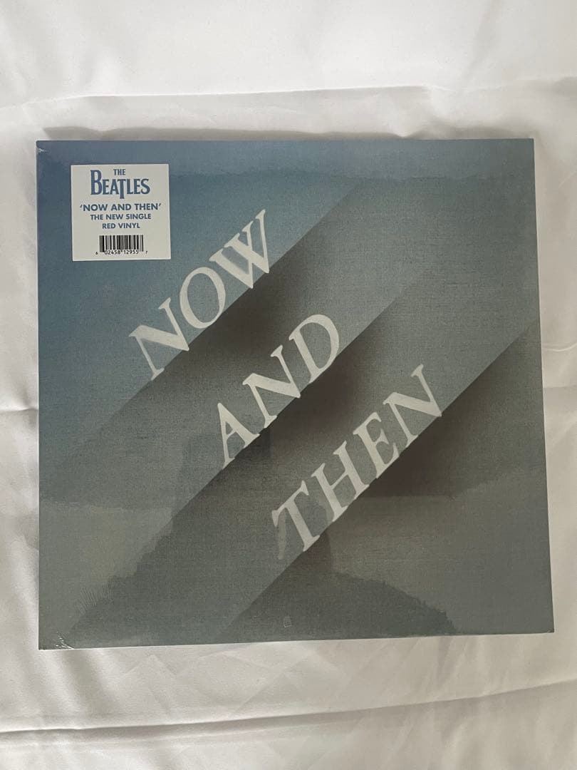 洋楽 THE BEATLES NOW AND THEN RED VINYL 12inc