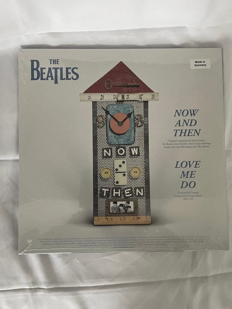 洋楽 THE BEATLES NOW AND THEN RED VINYL 12inc