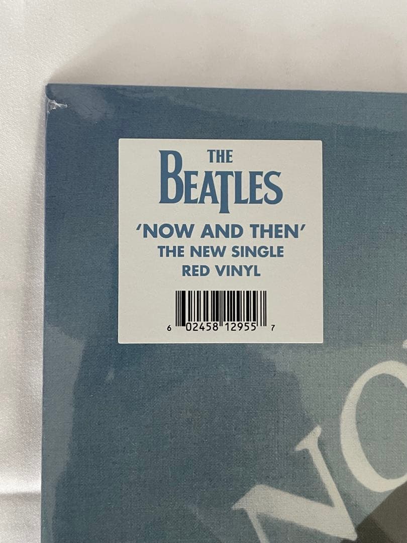 洋楽 THE BEATLES NOW AND THEN RED VINYL 12inc