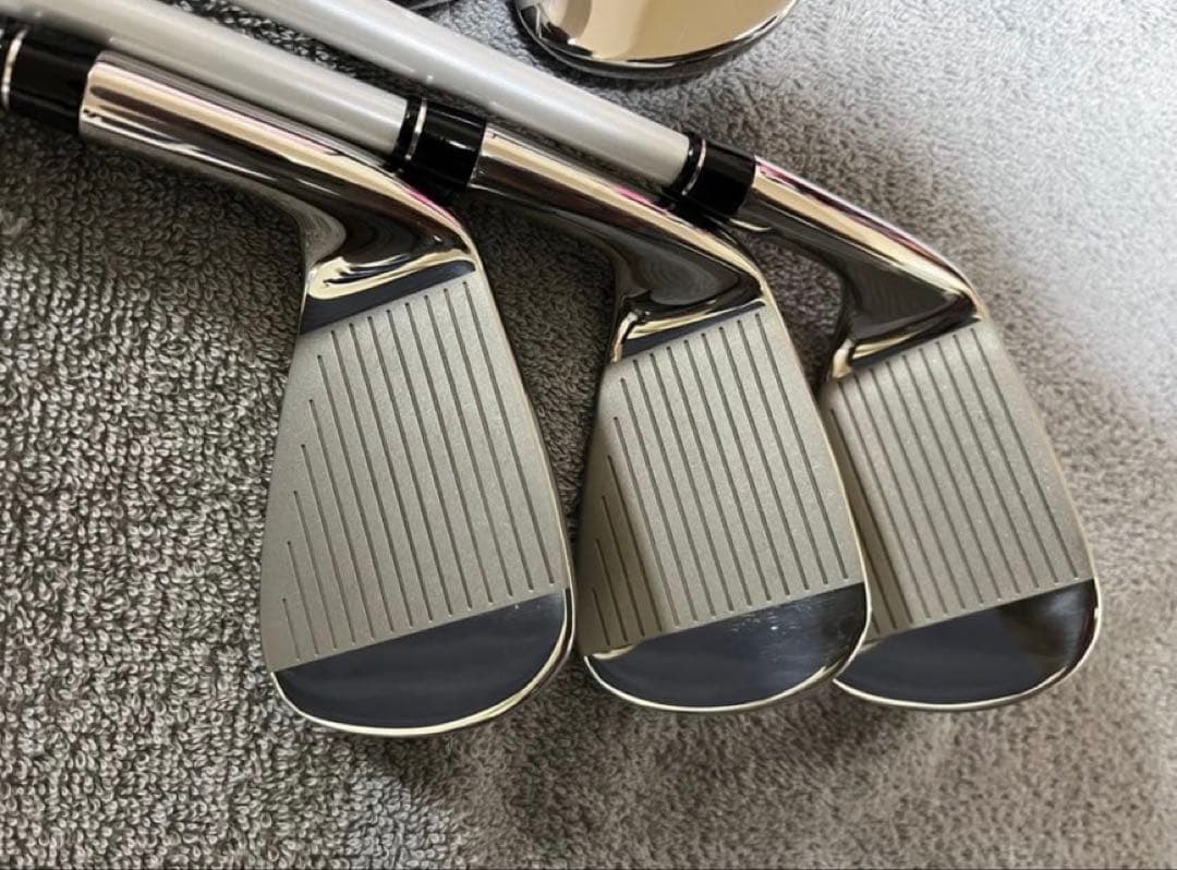 キャロウェイパラダイムAIスモークマックスファスト　レディースアイアン